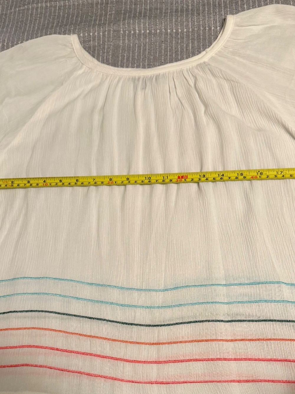 NWOT - Bobeau White Embroidered Stripe Rayon Blouse - XS - Picture 6 of 7